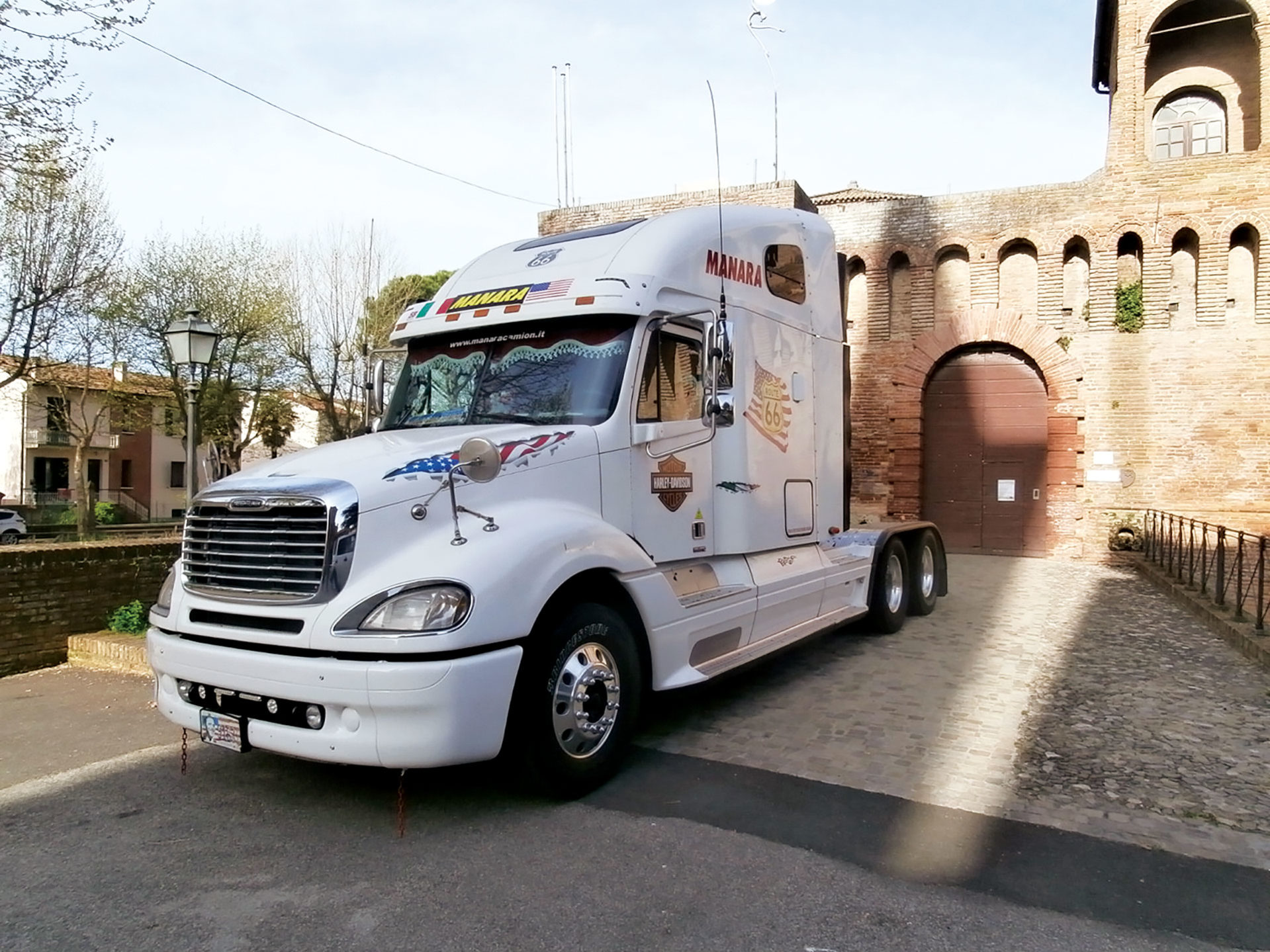 noleggio truck americano eventi - manara camion