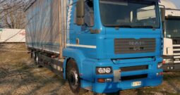 Camion MAN TGA 310 centinato usato