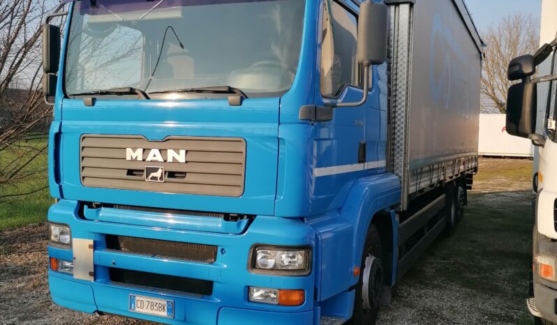 Camion MAN TGA 310 centinato usato completo