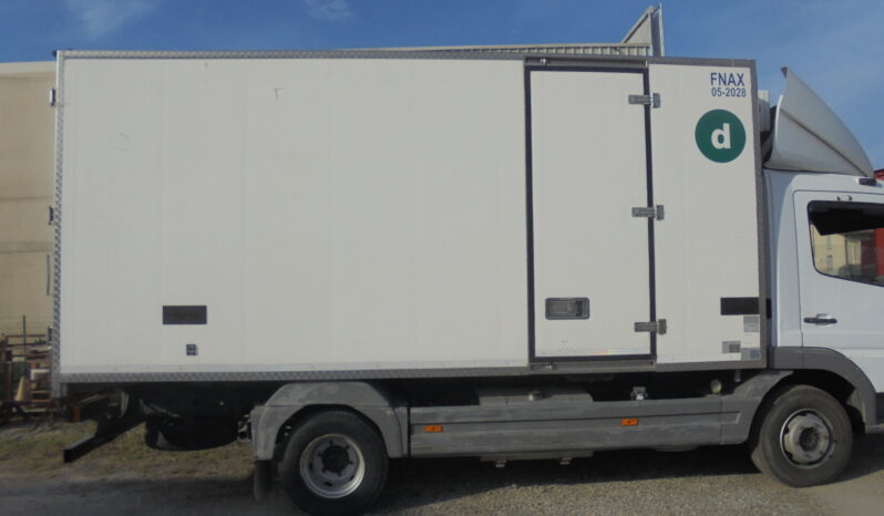 Camion Frigor  Mercedes Atego 818 Usato completo